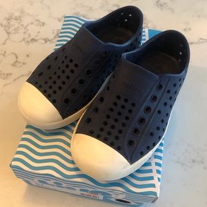 Native Jefferson Shoe in Navy Blue